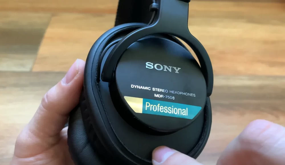 Sony MDR-7506 02