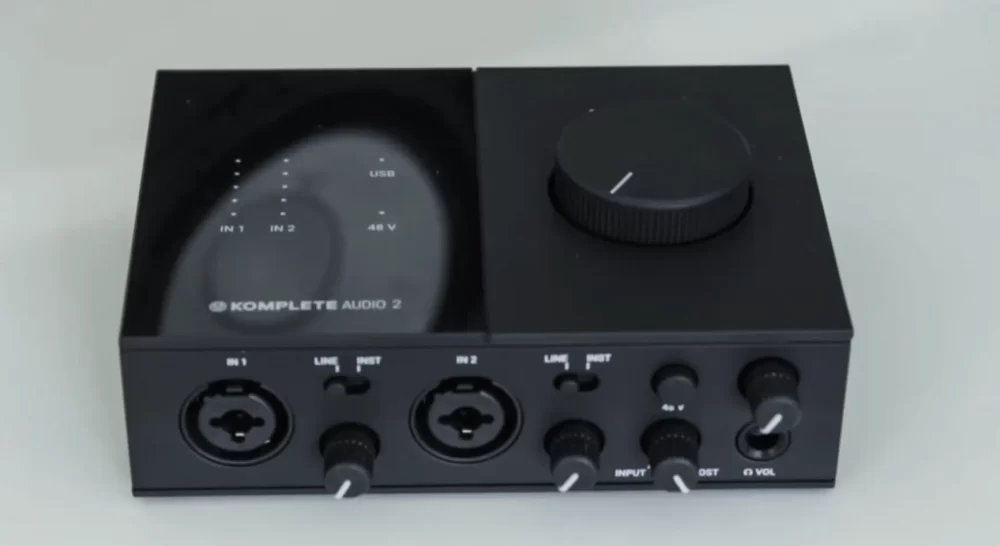 Native Instruments Komplete Audio 2 02