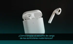 ¿Cómo limpiar el estuche de carga de los auriculares inalámbricos?